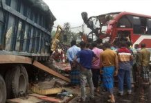14 killed, 25 injured in Natore bus-truck collision